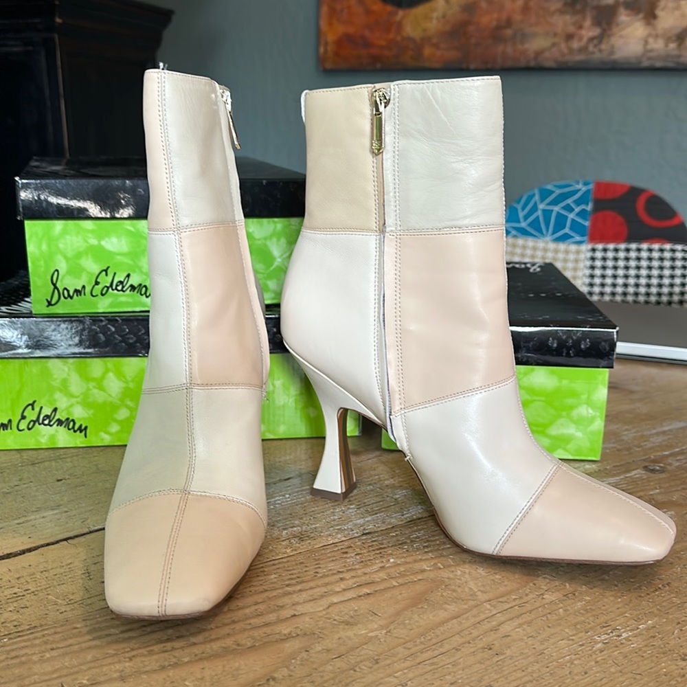 SAM EDELMAN Olina ankle zip bootie